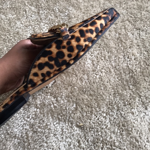 Vince Camuto chain leopard loafers size 7.5 - Picture 7 of 9